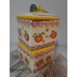 Temp-Tations: Square Canister, Old World by Tara (Pumpkin Pattern)